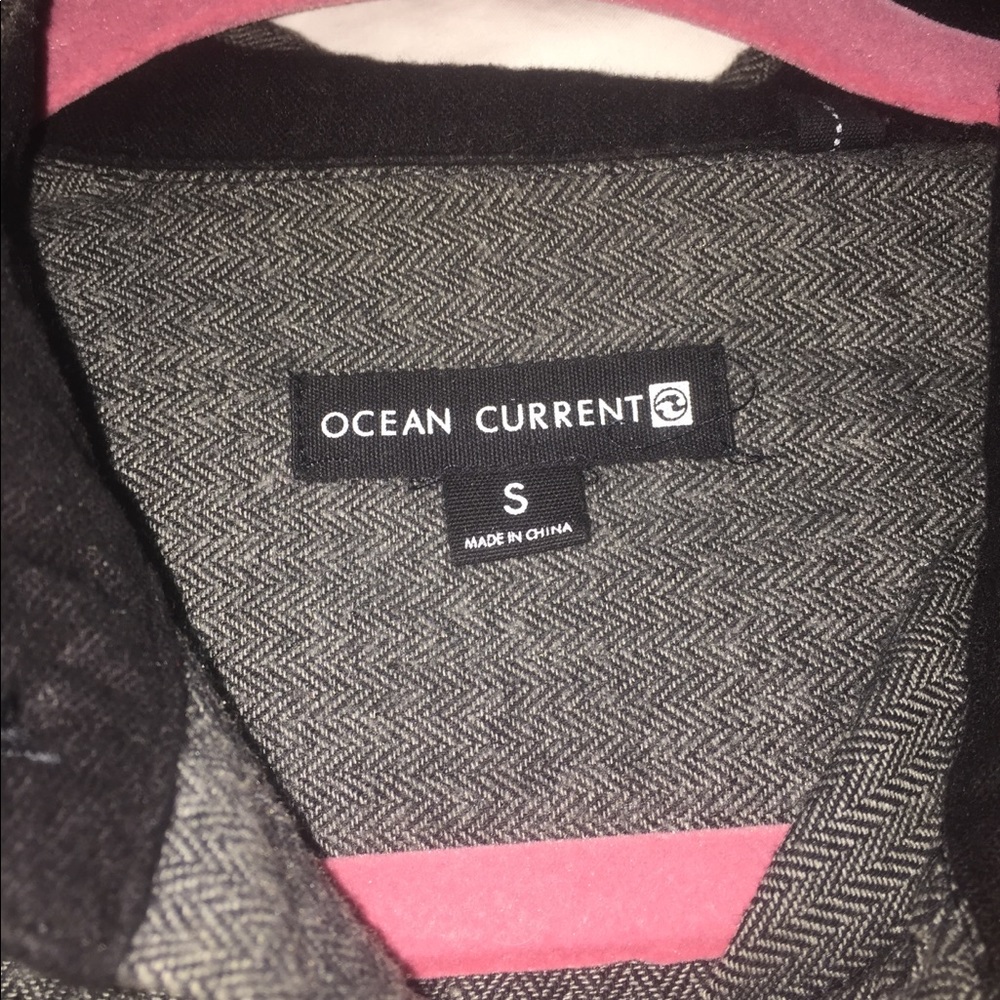Men’s button up - Picture 4 of 4